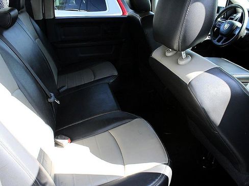 Used 2012 RAM 5500 4x4 Crew Cab w/ Cold Weather Group image 21