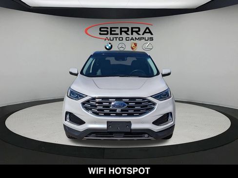 Used 2019 Ford Edge Titanium w/ Equipment Group 301A AWD/4WD image 10