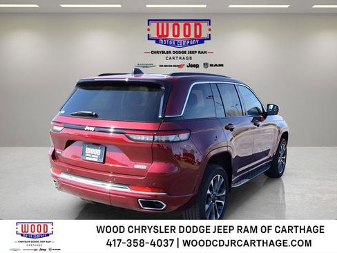 Used 2025 Jeep Grand Cherokee Overland w/ Trailer Tow Package AWD/4WD image 3