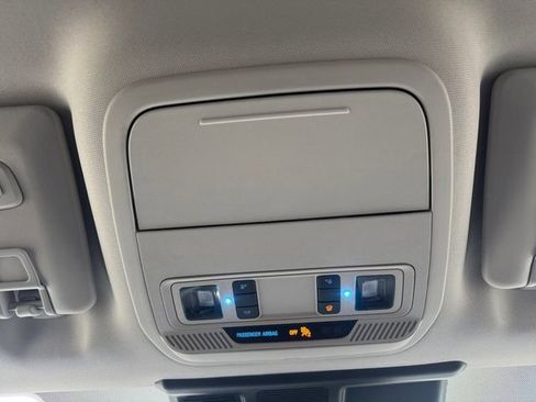 Used 2025 Ford Mustang Mach-E Premium image 22