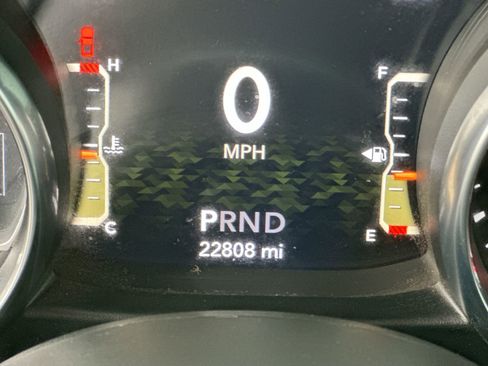 Used 2022 Jeep Gladiator Rubicon w/ Cold Weather Group image 15