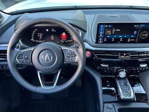 Certified 2026 Acura MDX w/ Technology Package AWD/4WD image 11