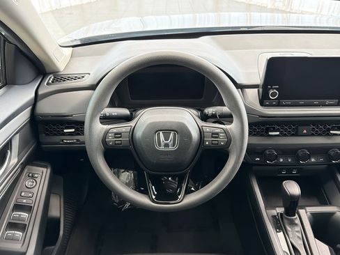 Used 2025 Honda Accord SE image 23