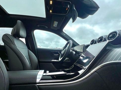Certified 2023 Mercedes-Benz GLC 300 4MATIC image 10