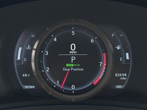 Used 2016 Lexus IS 350 w/ F Sport Package RWD image 13