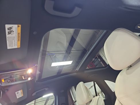 New 2026 Mercedes-Benz GLC 300 image 31