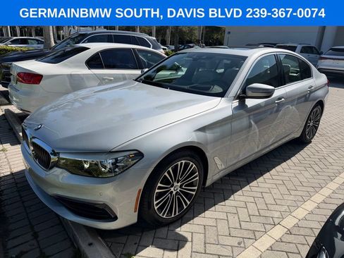 Used 2019 BMW 530i w/ Convenience Package RWD image 2