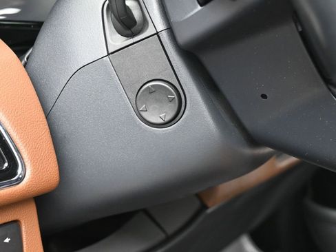 Used 2023 Lincoln Navigator L Reserve w/ Monochromatic Package image 15