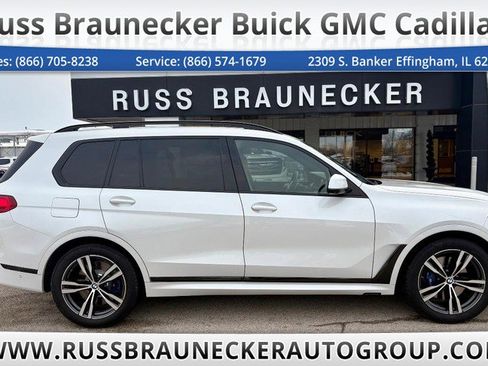 Used 2020 BMW X7 M50i image 1
