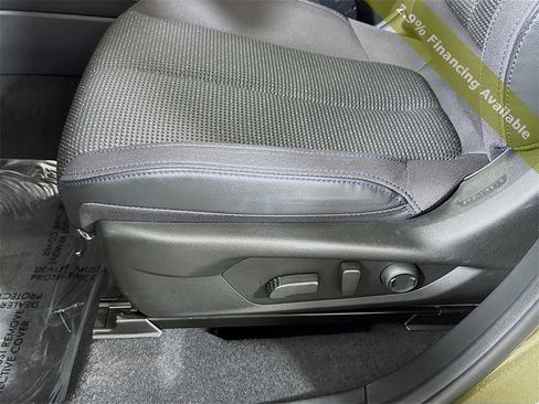 Used 2025 Subaru Forester Premium image 18