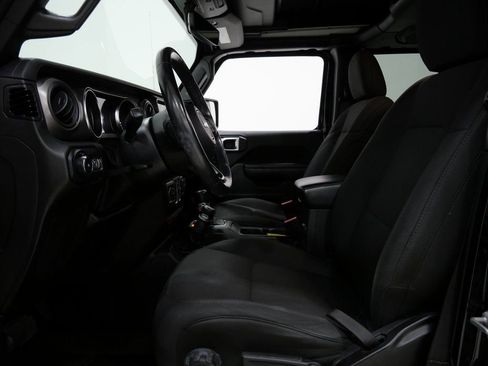 Used 2022 Jeep Wrangler Unlimited Sport image 13