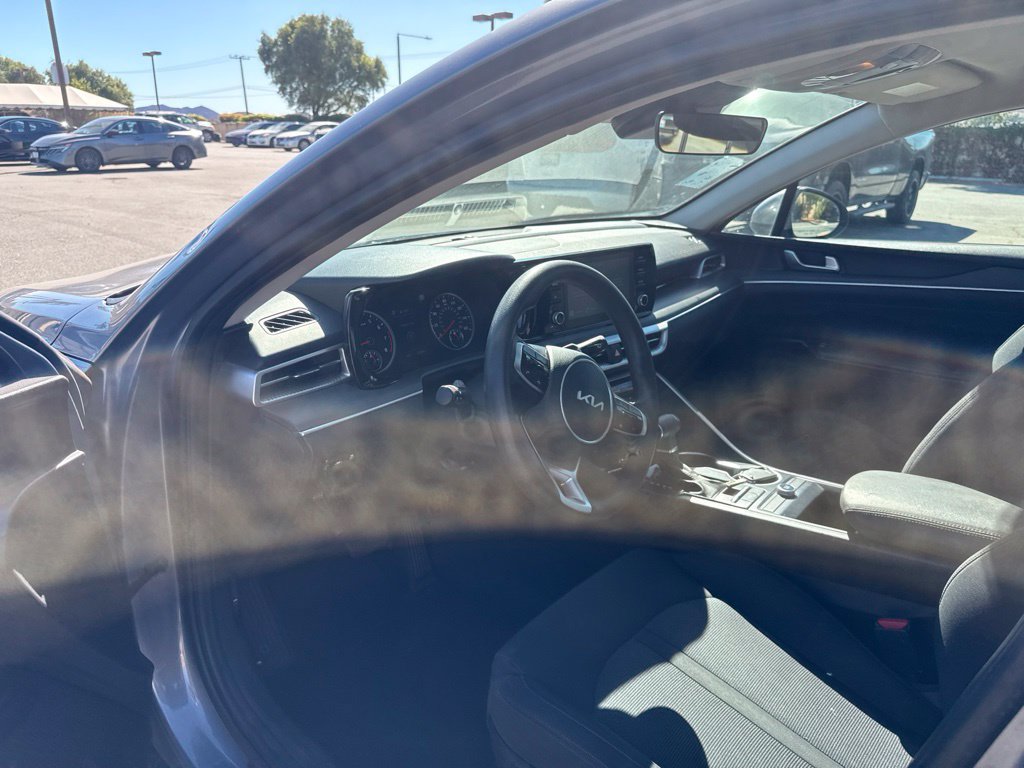 Used 2022 Kia K5 LXS FWD image 13