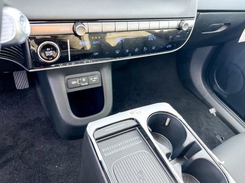 New 2026 Hyundai Ioniq 5 SEL image 22