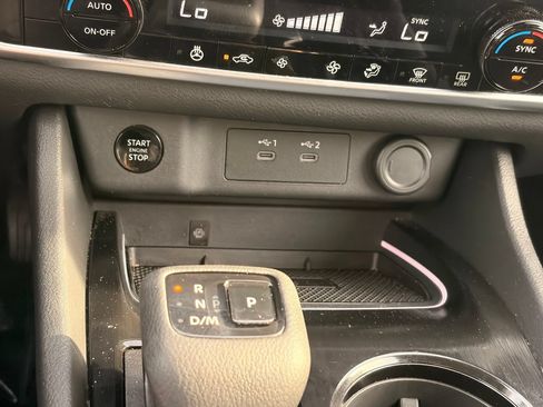 Certified 2026 Nissan Rogue SL FWD image 24