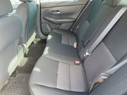 Used 2022 Nissan Sentra SV w/ Trunk Package image 25