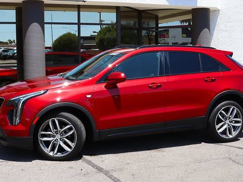 Used 2020 Cadillac XT4 Sport FWD image 4