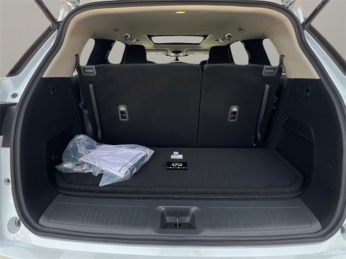 New 2026 INFINITI QX60 Luxe w/ Cargo Package image 10