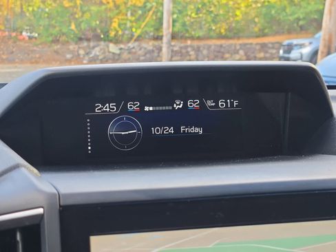 Used 2023 Subaru Forester Limited image 21