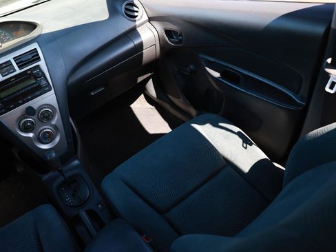Used 2010 Toyota Yaris Sedan FWD image 22