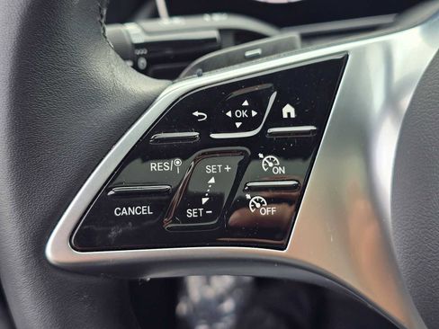 Used 2025 Mercedes-Benz C 300 C 300 image 32