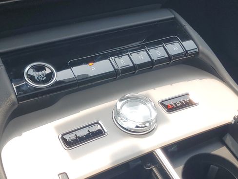 New 2027 Lincoln Navigator Reserve AWD/4WD image 25