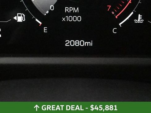 Used 2026 GMC Acadia AT4 AWD/4WD image 39