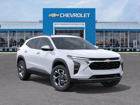 New 2026 Chevrolet Trax LT w/ Sunroof Package image 7