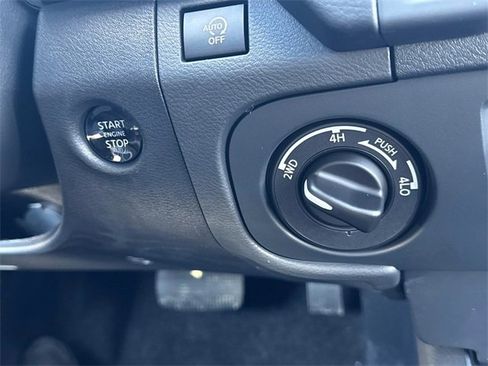 New 2026 Nissan Frontier SV image 32