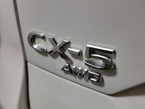 Certified 2025 MAZDA CX-5 AWD 2.5 S w/ Select Package image 8