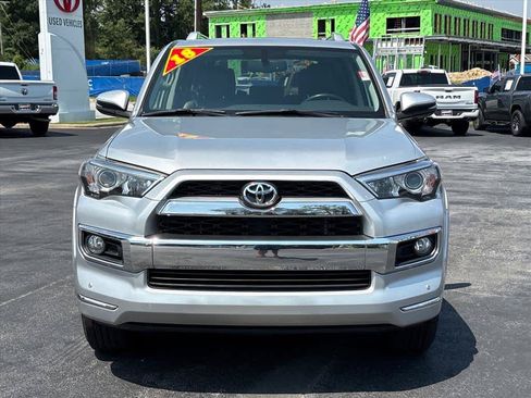 Used 2018 Toyota 4Runner Limited AWD/4WD image 24