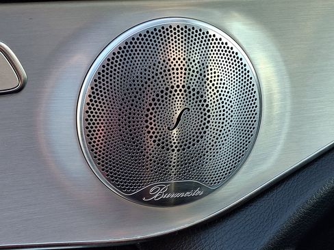 Certified 2019 Mercedes-Benz GLC 300 4MATIC image 26