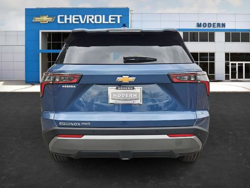 New 2026 Chevrolet Equinox LT image 4