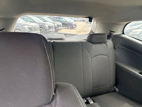 Used 2014 Chevrolet Traverse LT FWD image 10