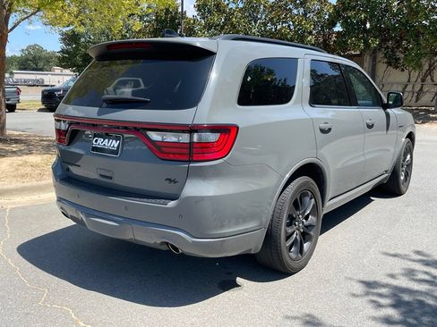 Used 2024 Dodge Durango R/T AWD/4WD image 8
