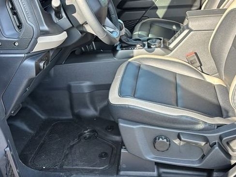New 2026 Ford Bronco Big Bend w/ Black Diamond Package AWD/4WD image 25