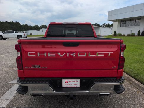 Used 2021 Chevrolet Silverado 1500 LT w/ All Star Edition Plus AWD/4WD image 3