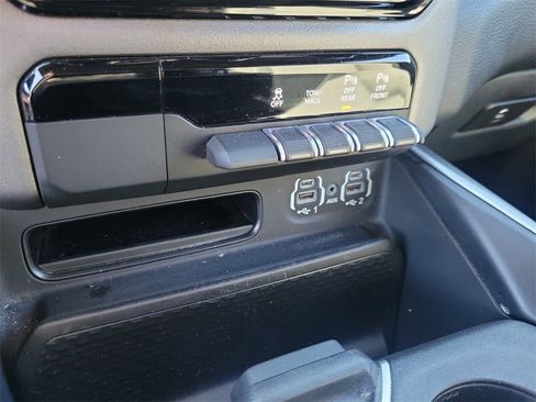 Used 2022 RAM 1500 Big Horn image 29
