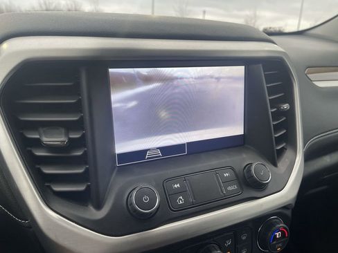 Used 2023 GMC Acadia SLE w/ Driver Convenience Package image 28