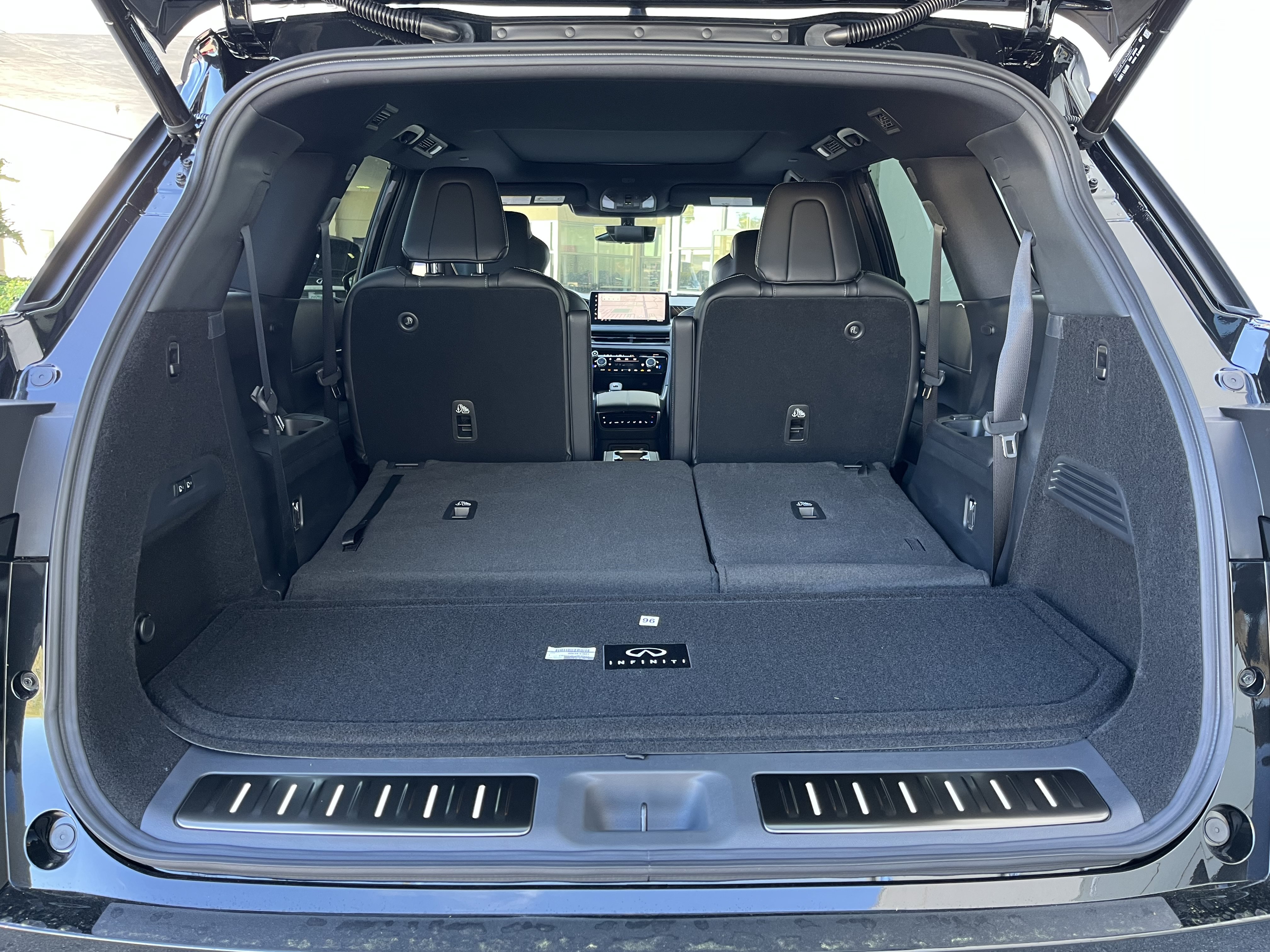 Used 2026 INFINITI QX60 Autograph w/ Dark Cargo Package AWD/4WD image 19