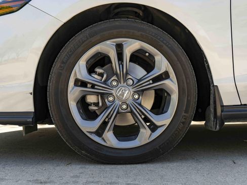 Used 2023 Honda Accord EX image 14