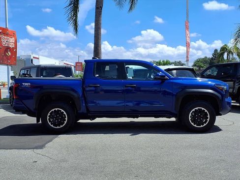 Certified 2024 Toyota Tacoma TRD Off-Road w/ TRD Off Road Premium Package image 3