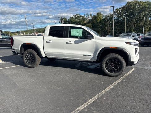 New 2026 GMC Canyon Elevation w/ Convenience Package image 48