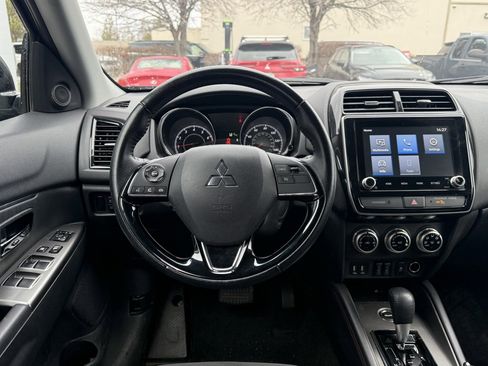 Used 2024 Mitsubishi Outlander Sport SE image 22