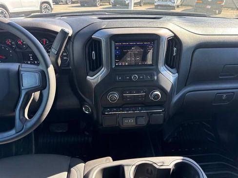 New 2026 Chevrolet Silverado 1500 W/T w/ WT Value Package AWD/4WD image 18