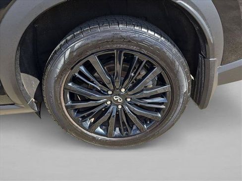 Used 2023 INFINITI QX60 Sensory w/ Vision Package AWD/4WD image 14