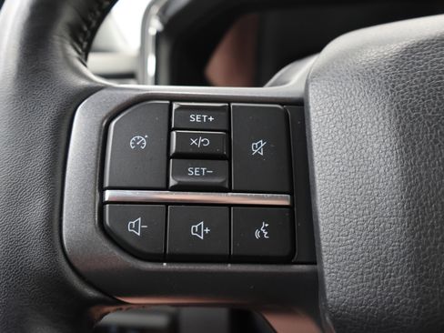Used 2023 Ford F350 Lariat AWD/4WD image 15
