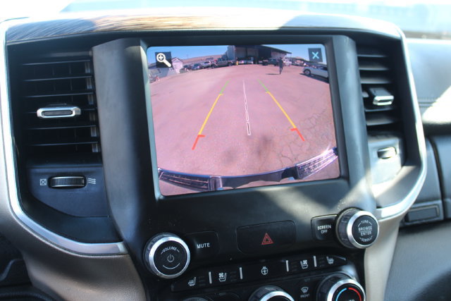Used 2019 RAM 1500 Laramie AWD/4WD image 32