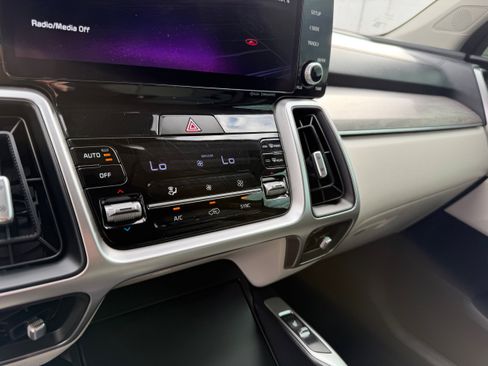 Used 2022 Kia Sorento X-Line EX AWD/4WD image 23