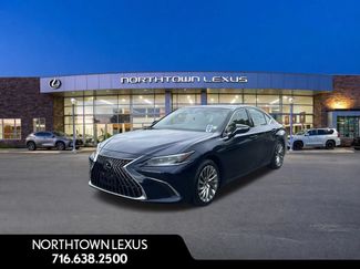 Used 2022 Lexus ES 350 Ultra Luxury w/ Accessory Package 2 FWD video 1