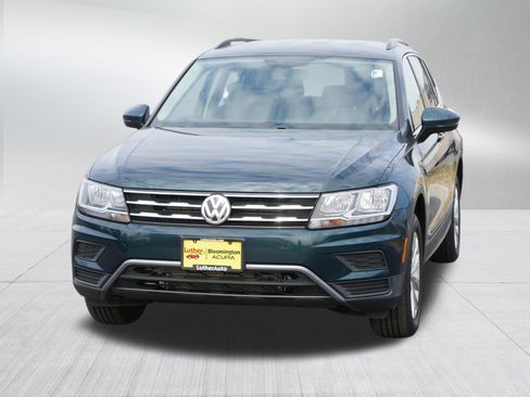 Used 2019 Volkswagen Tiguan SE image 3